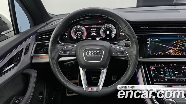 Audi Q7 2023 — photo 16
