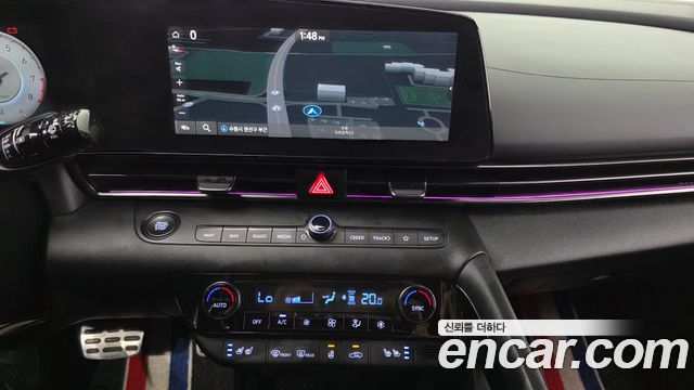 Hyundai AVANTE 2022 — photo 19
