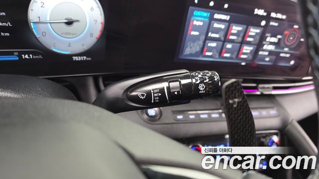 Hyundai AVANTE 2022 — photo 26