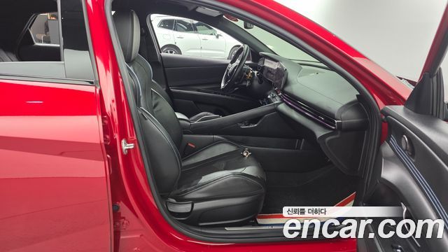 Hyundai AVANTE 2022 — photo 16