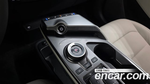 Kia EV6 2022 — photo 17