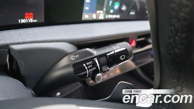 Kia EV6 2022 — photo 19