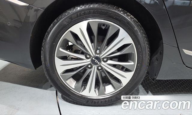 Kia K8 2022 — photo 5