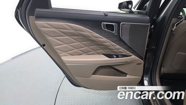 Kia K8 2022 — photo 15