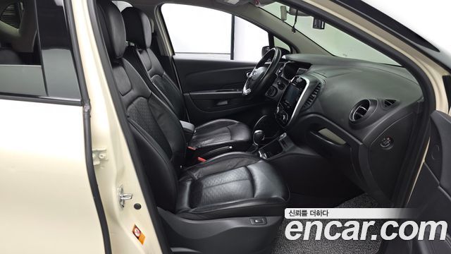 Renault Korea QM3 2018 — photo 11
