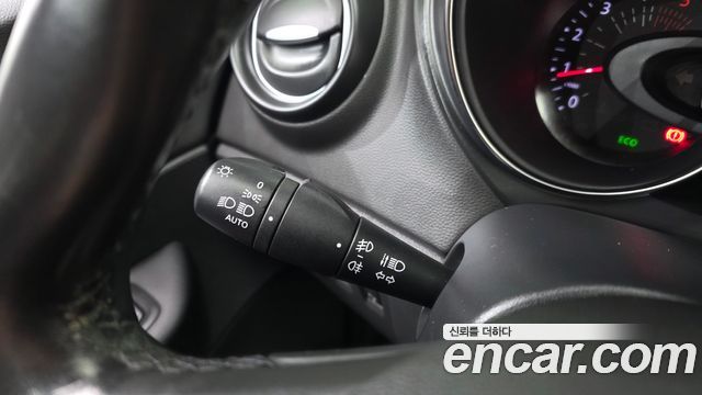 Renault Korea QM3 2018 — photo 17