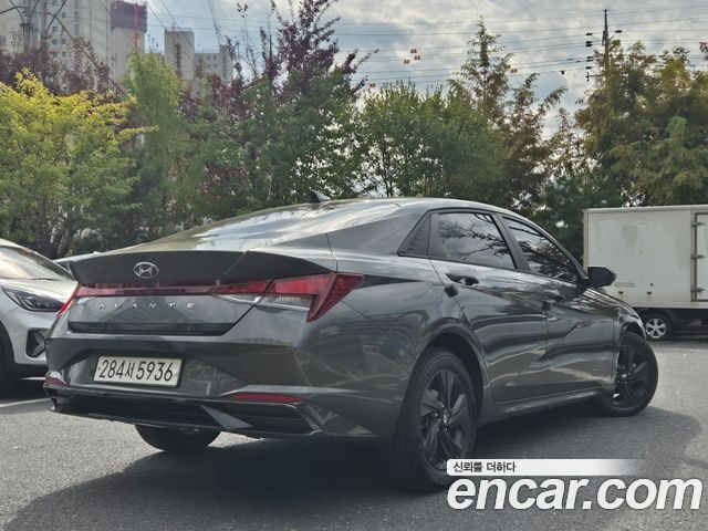 Hyundai AVANTE 2023 — photo 2
