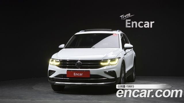Volkswagen Tiguan 2022 — photo 3