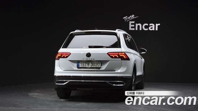 Volkswagen Tiguan 2022 — photo 4