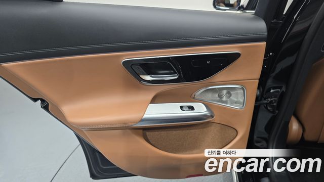 Mercedes-Benz E-Class 2024 — photo 15