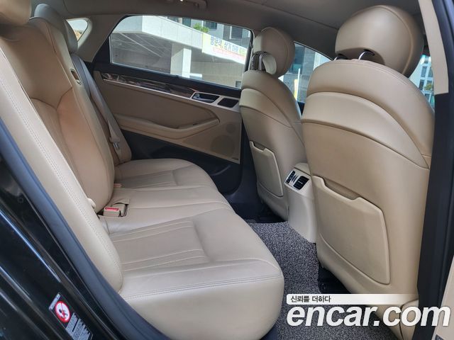 Hyundai Genesis 2015 — photo 10