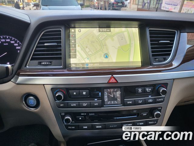 Hyundai Genesis 2015 — photo 11