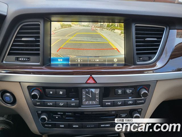 Hyundai Genesis 2015 — photo 12