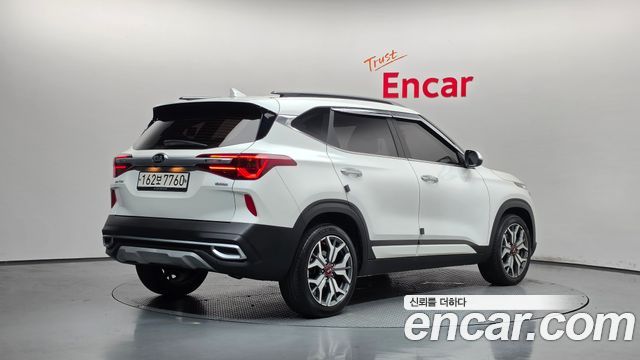 Kia Seltos 2020 — photo 2