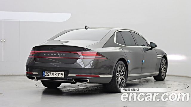 Genesis G90 2022 — photo 2