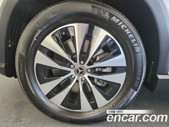 Mercedes-Benz GLE-Class 2026 — photo 6