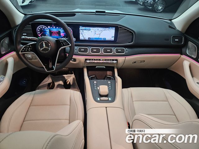 Mercedes-Benz GLE-Class 2026 — photo 8