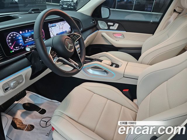 Mercedes-Benz GLE-Class 2026 — photo 9