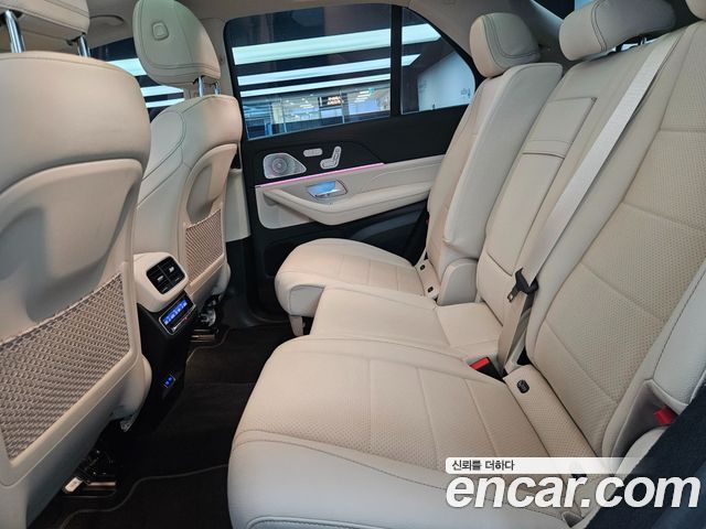 Mercedes-Benz GLE-Class 2026 — photo 10