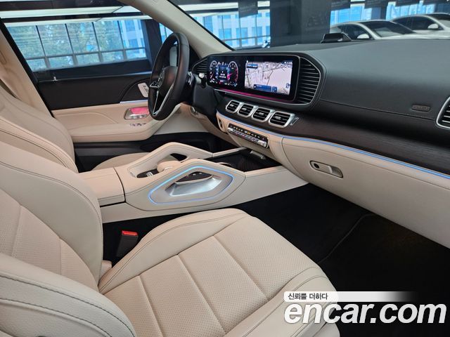 Mercedes-Benz GLE-Class 2026 — photo 11