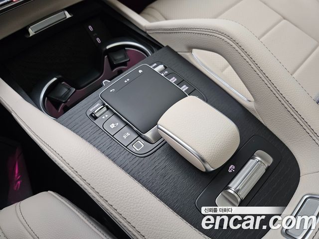 Mercedes-Benz GLE-Class 2026 — photo 17