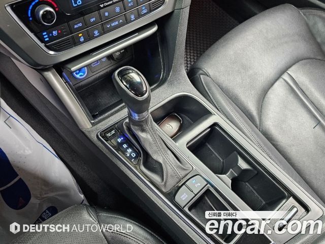 Hyundai Sonata 2015 — photo 9