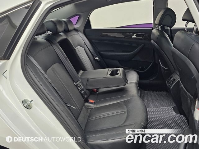 Hyundai Sonata 2015 — photo 12
