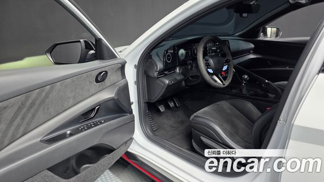 Hyundai AVANTE 2024 — photo 10