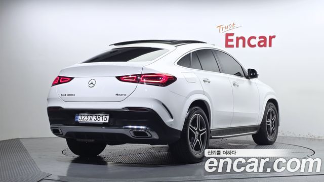 Mercedes-Benz GLE-Class 2021 — photo 2