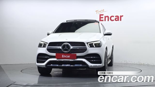 Mercedes-Benz GLE-Class 2021 — photo 3
