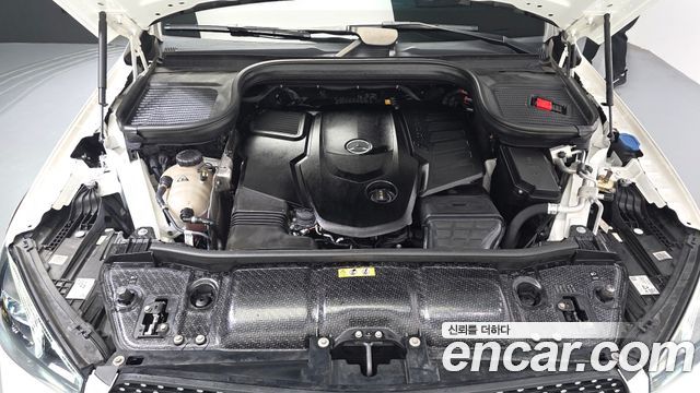 Mercedes-Benz GLE-Class 2021 — photo 6