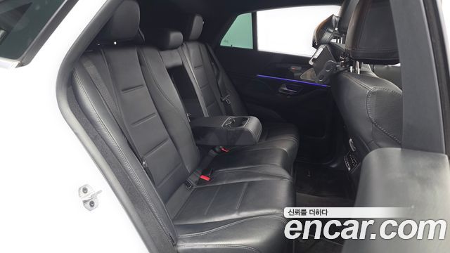 Mercedes-Benz GLE-Class 2021 — photo 12