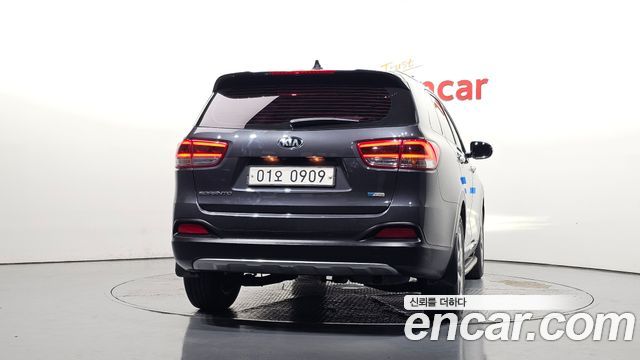 Kia Sorento 2016 — photo 4