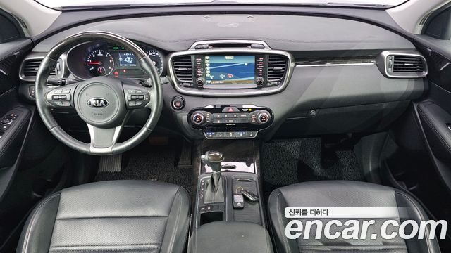 Kia Sorento 2016 — photo 10
