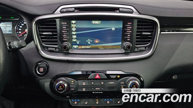 Kia Sorento 2016 — photo 22