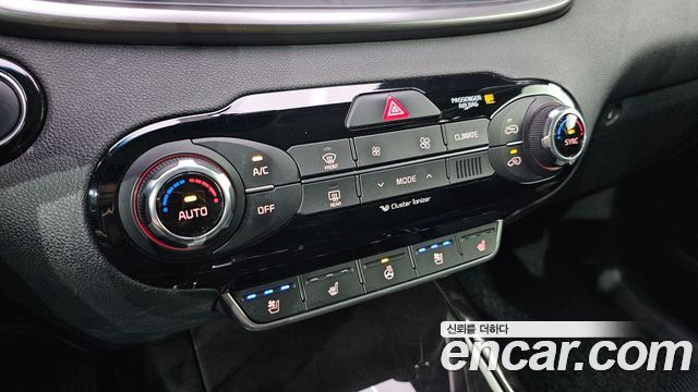 Kia Sorento 2016 — photo 24