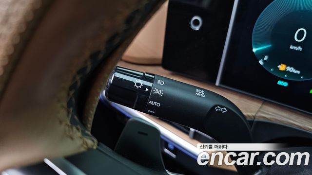 Hyundai Santafe 2024 — photo 38