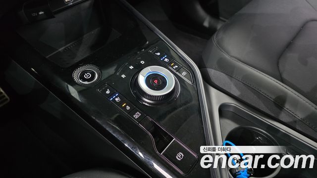Kia Niro 2024 — photo 12