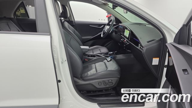 Kia Niro 2024 — photo 16