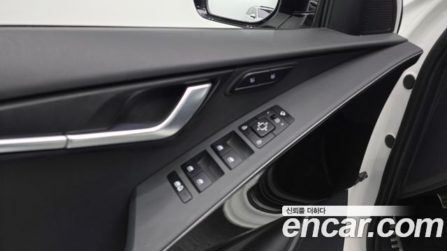 Kia Niro 2024 — photo 34