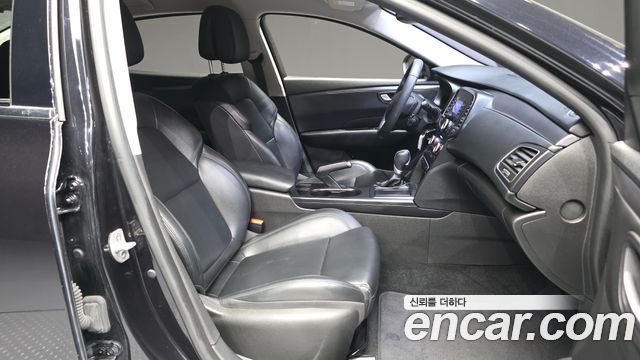 Renault Korea SM6 2019 — photo 11