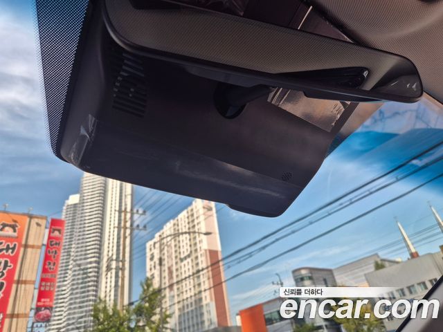 Hyundai Staria 2027 — photo 15