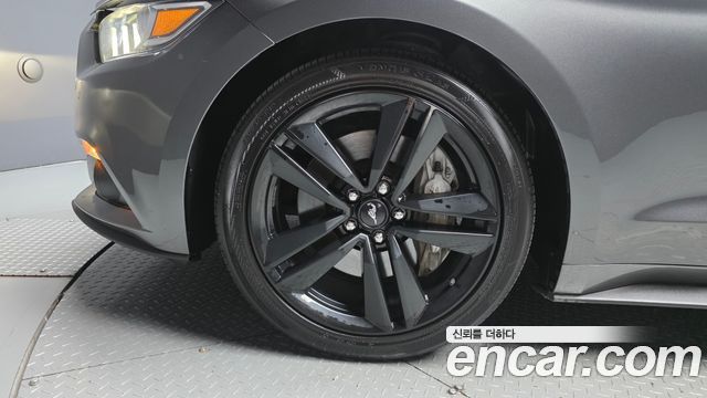 Ford Mustang 2016 — photo 5