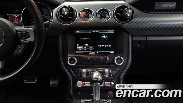Ford Mustang 2016 — photo 14