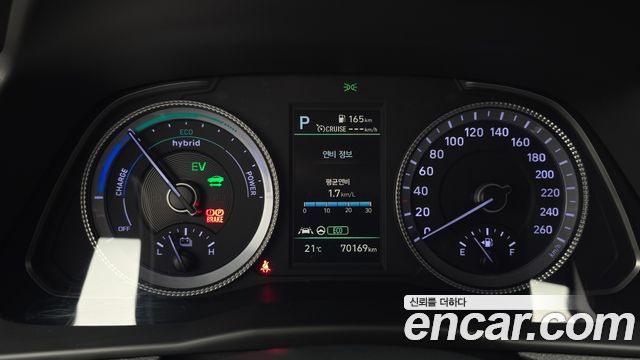 Hyundai Sonata 2022 — photo 8