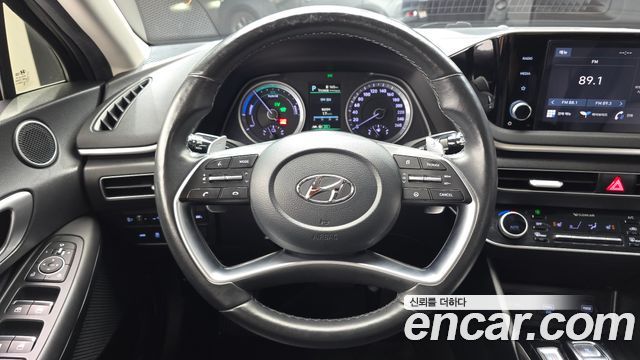 Hyundai Sonata 2022 — photo 13