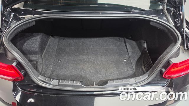 BMW M2 2018 — photo 21