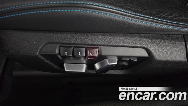 BMW M2 2018 — photo 22