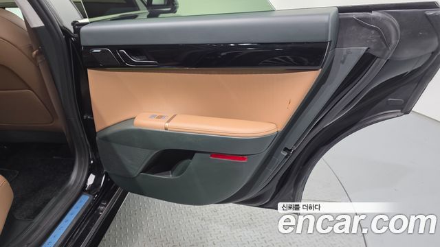 Hyundai Grandeur 2023 — photo 15