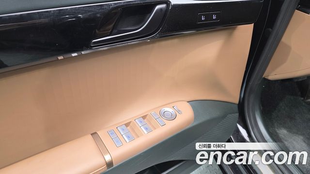 Hyundai Grandeur 2023 — photo 29